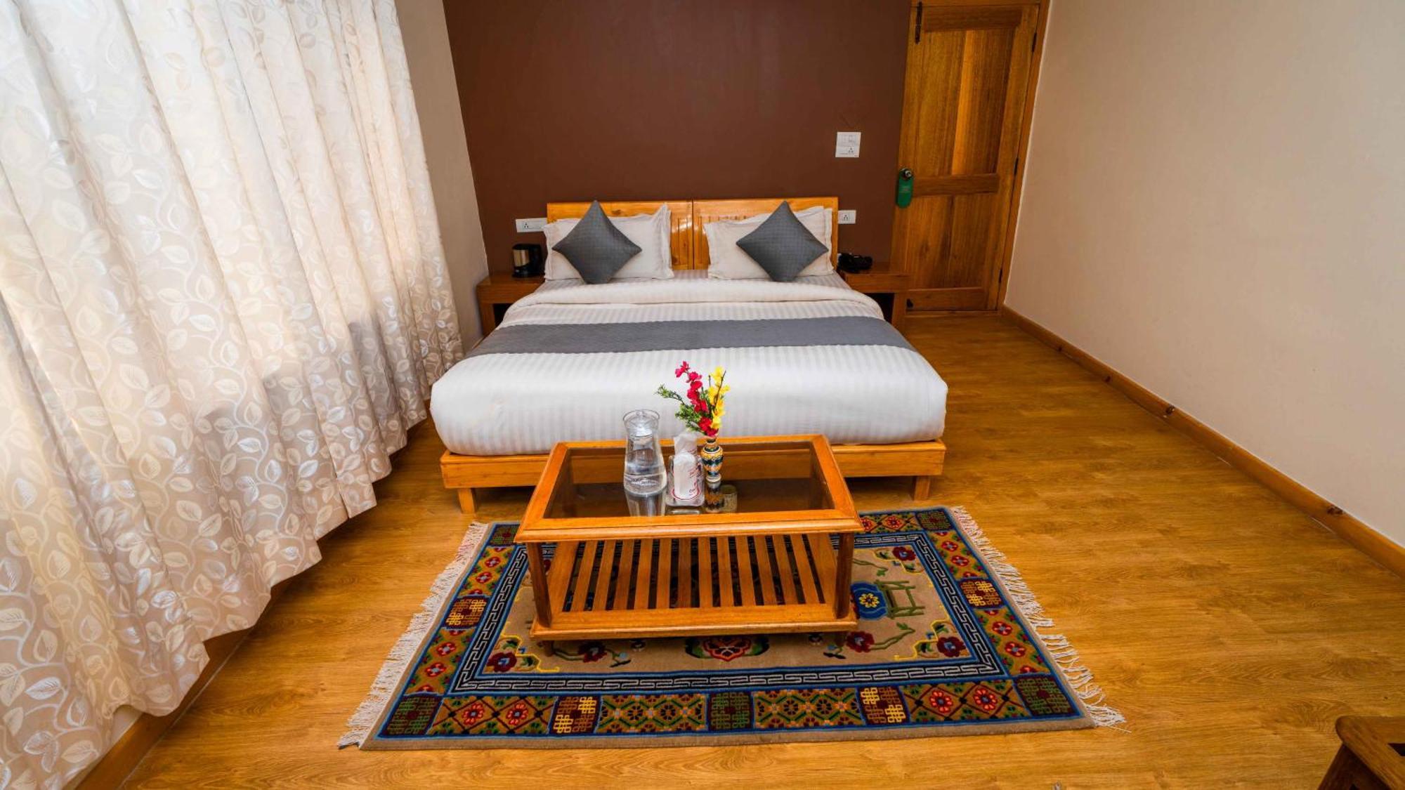Hotel Om Ladakh Léh Exteriér fotografie