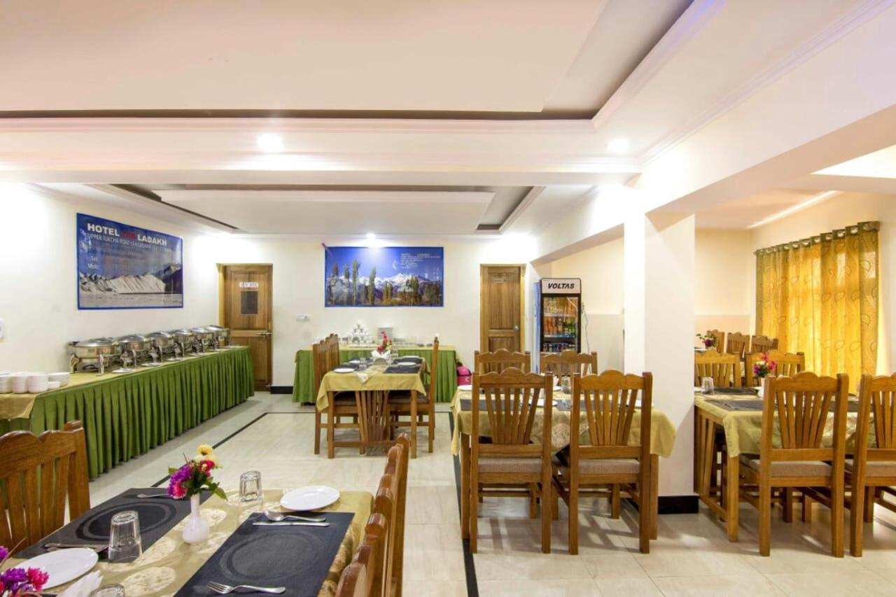 Hotel Om Ladakh Léh Exteriér fotografie