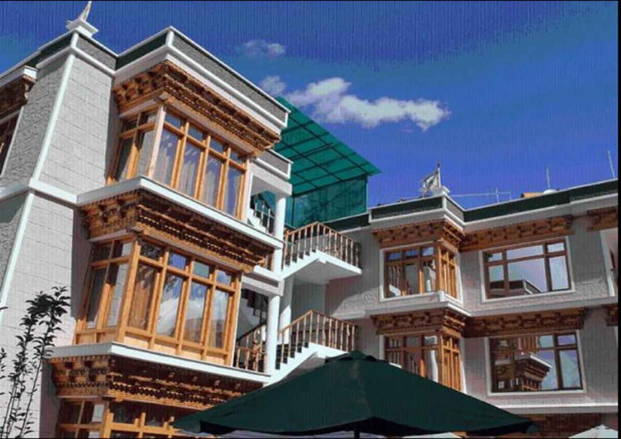 Hotel Om Ladakh Léh Exteriér fotografie